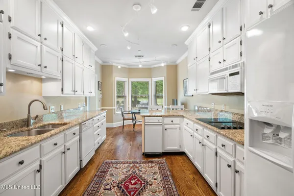 $359,000 | 723 Fairway Trail, Hernando, MS 38632