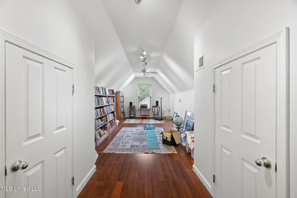 $359,000 | 723 Fairway Trail, Hernando, MS 38632