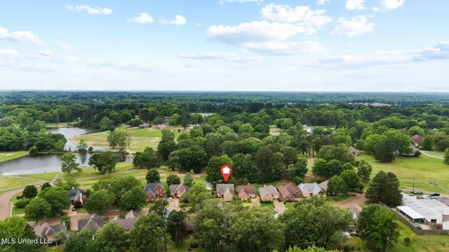 $359,000 | 723 Fairway Trail, Hernando, MS 38632
