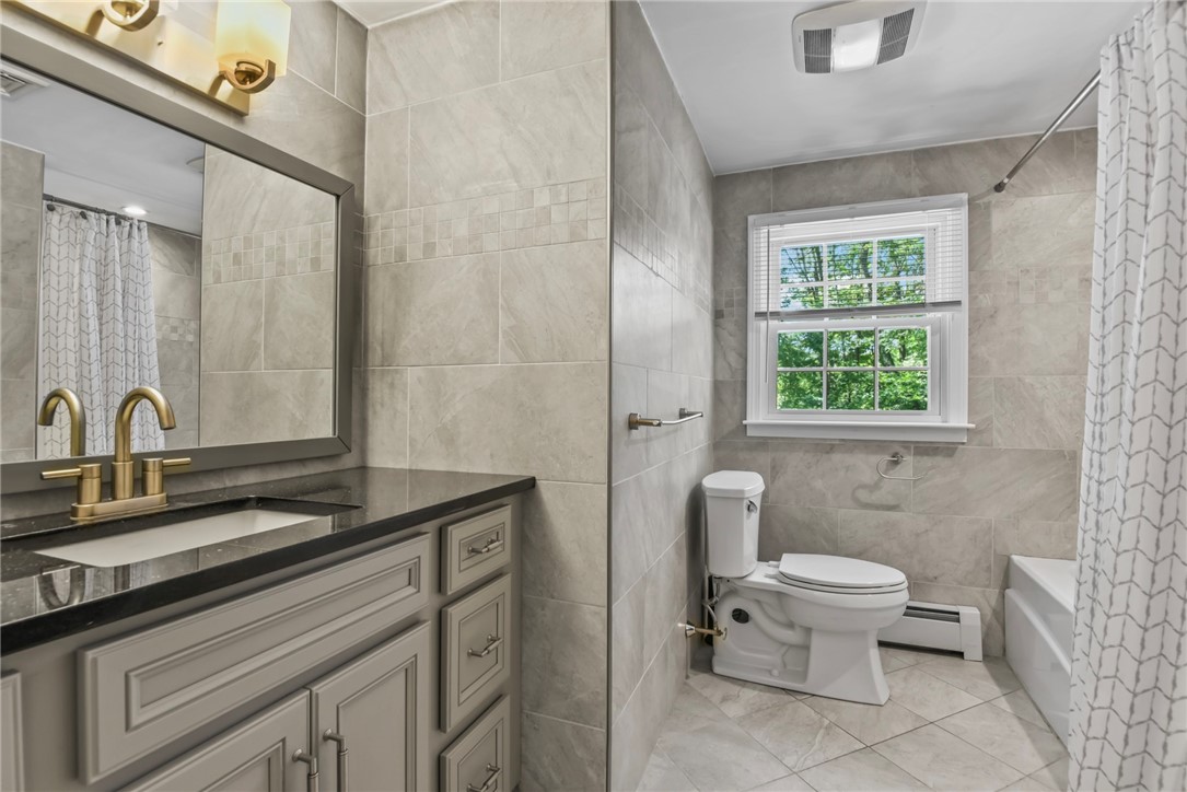 88 Grand View Road East Greenwich, RI 02818 - Photo 20 of 40 Gallery Image 20