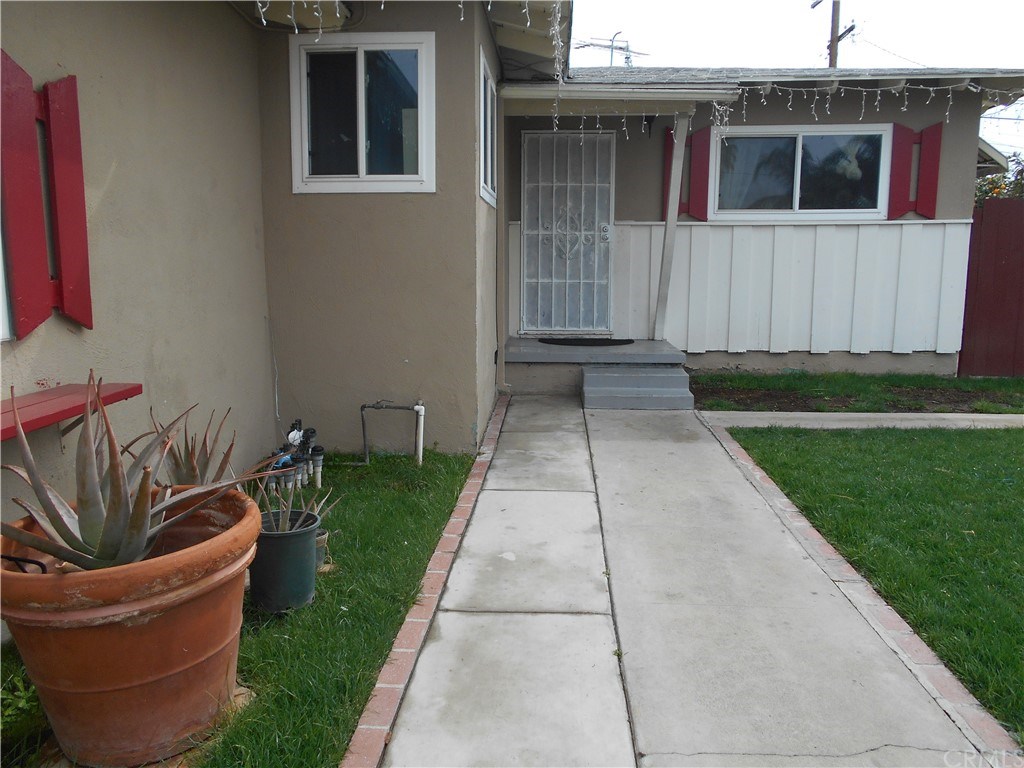 363 East 2nd Street Rialto, CA 92376 - Photo 1 of 1 Gallery Image 1