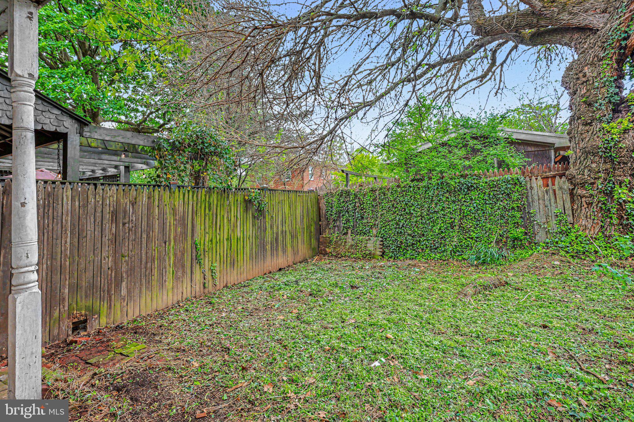 122 South Cedar Street Lititz, PA 17543 - Photo 21 of 23 a backyard of a house with lots of green space and lake view