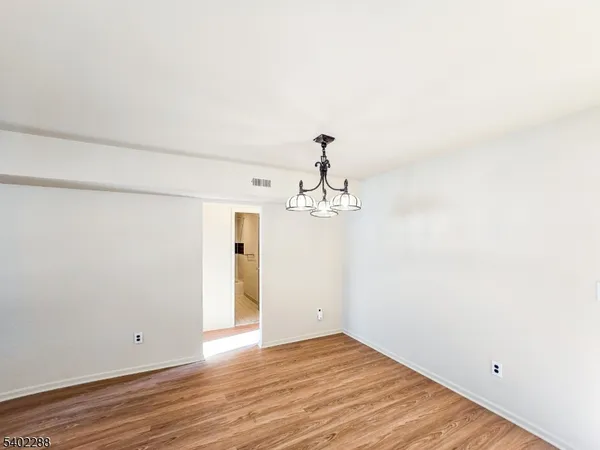$2,100 | Undisclosed Address, Princeton, NJ 08540