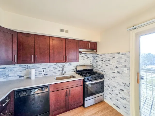 $2,300 | Undisclosed Address, Princeton, NJ 08540