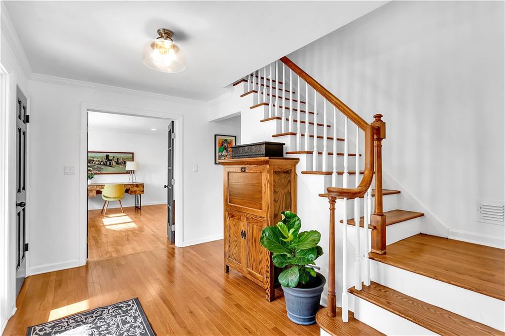1626 Powers Run Road Pittsburgh, PA 15238 - Photo 9 of 49 Gallery Image 9