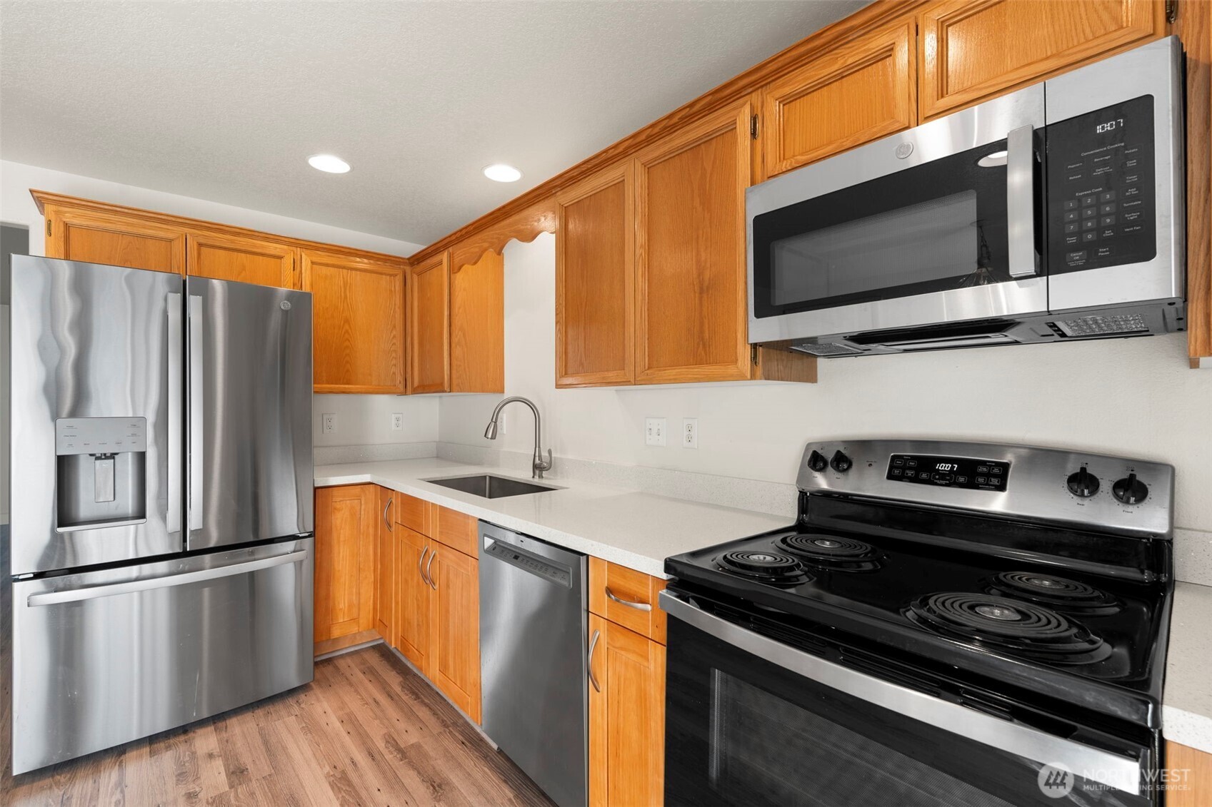 101 Harold Drive Chehalis, WA 98532 - Photo 8 of 27