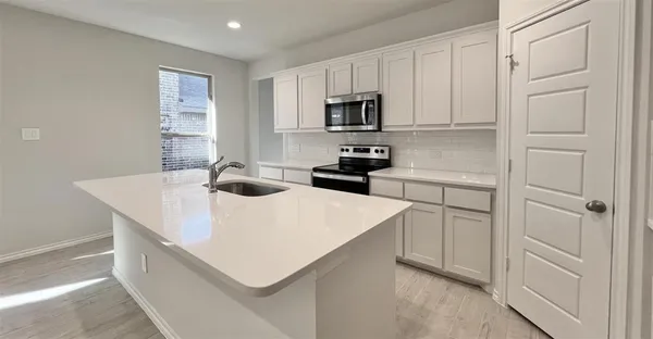 $2,099 | 3211 Bedstraw Lane, Melissa, TX 75454