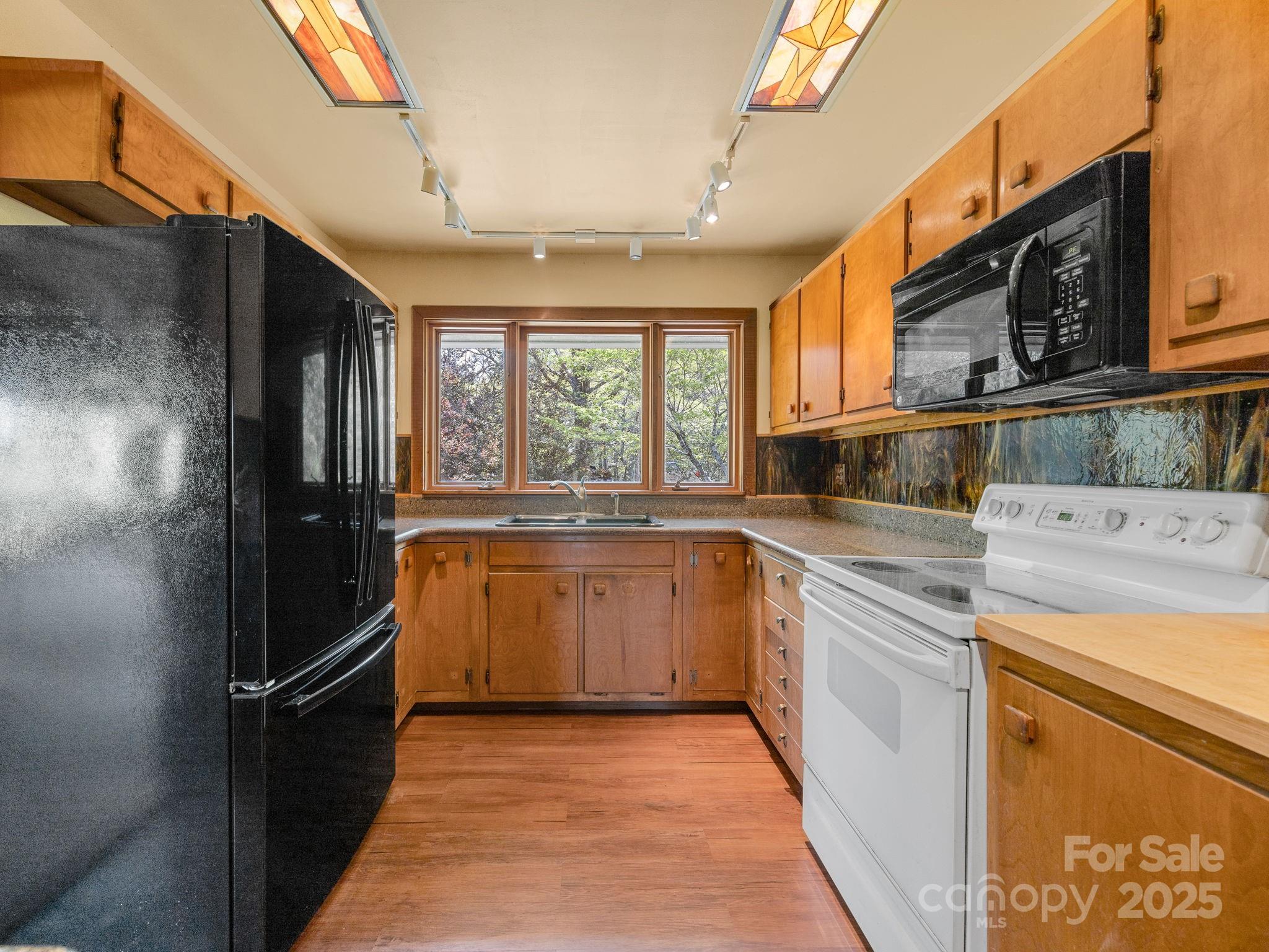 177 Fowler Road Mill Spring, NC 28756 - Photo 35 of 48 Gallery Image 35