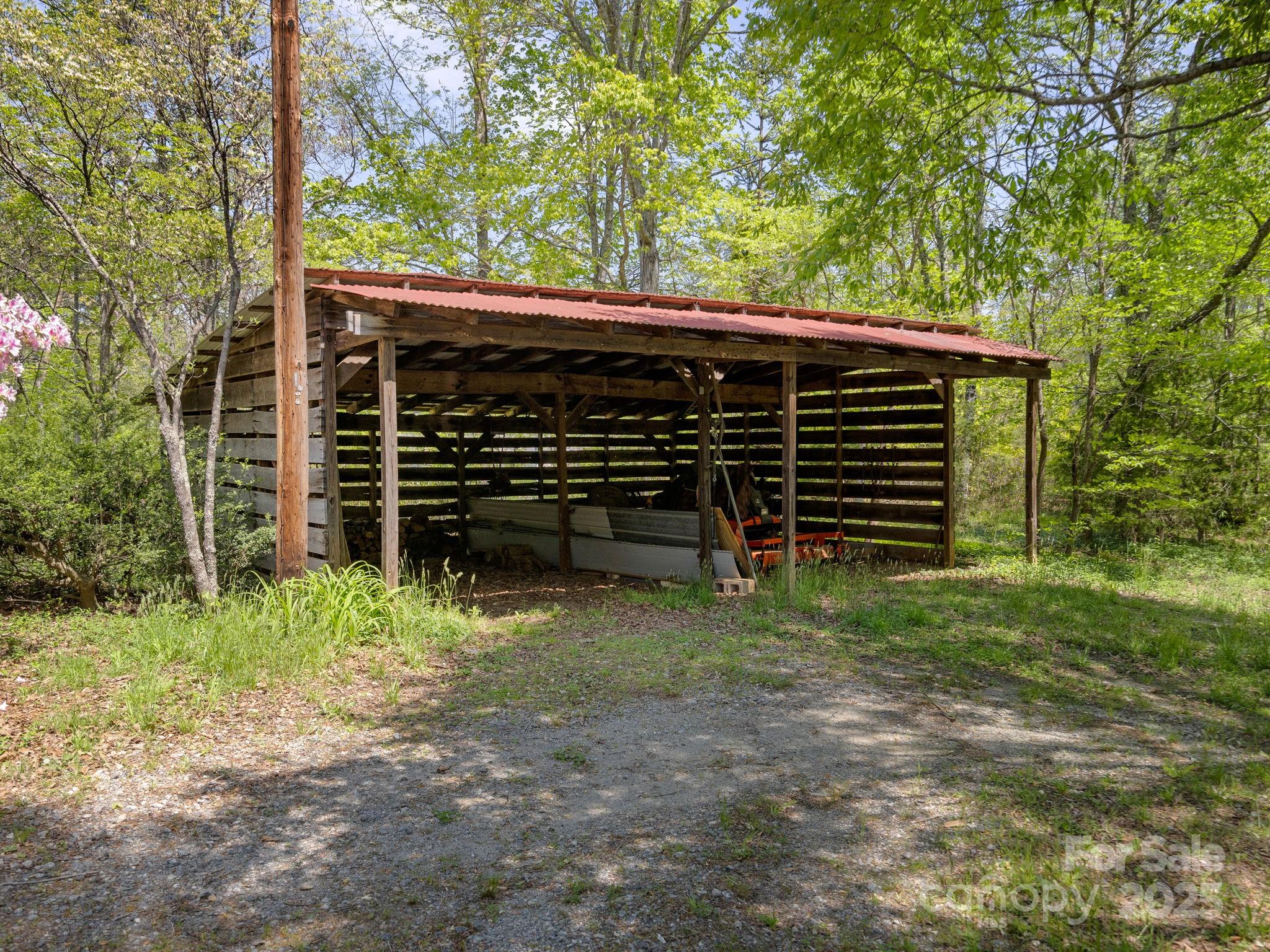 177 Fowler Road Mill Spring, NC 28756 - Photo 39 of 48 Gallery Image 39