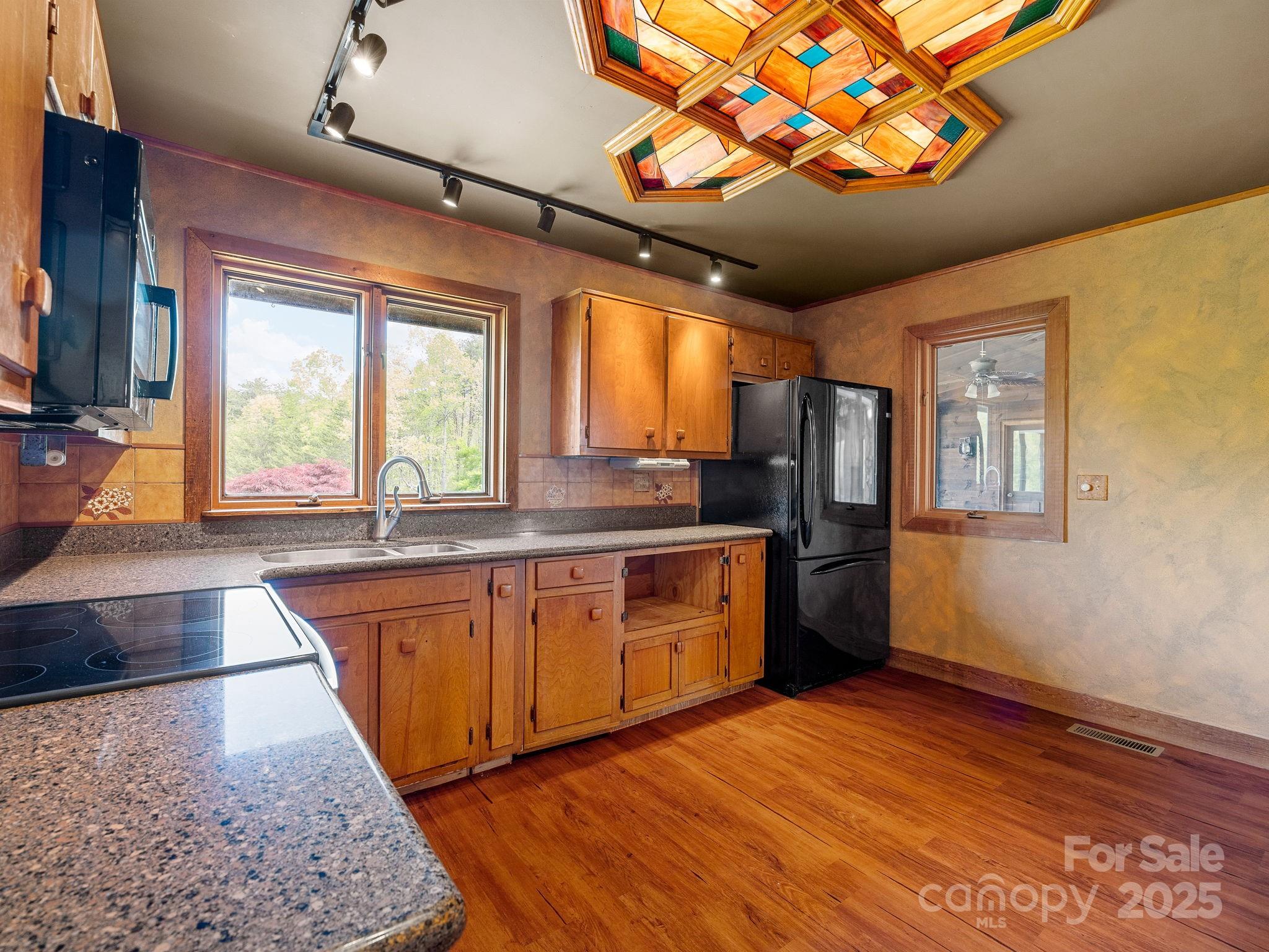 177 Fowler Road Mill Spring, NC 28756 - Photo 6 of 48 Gallery Image 6