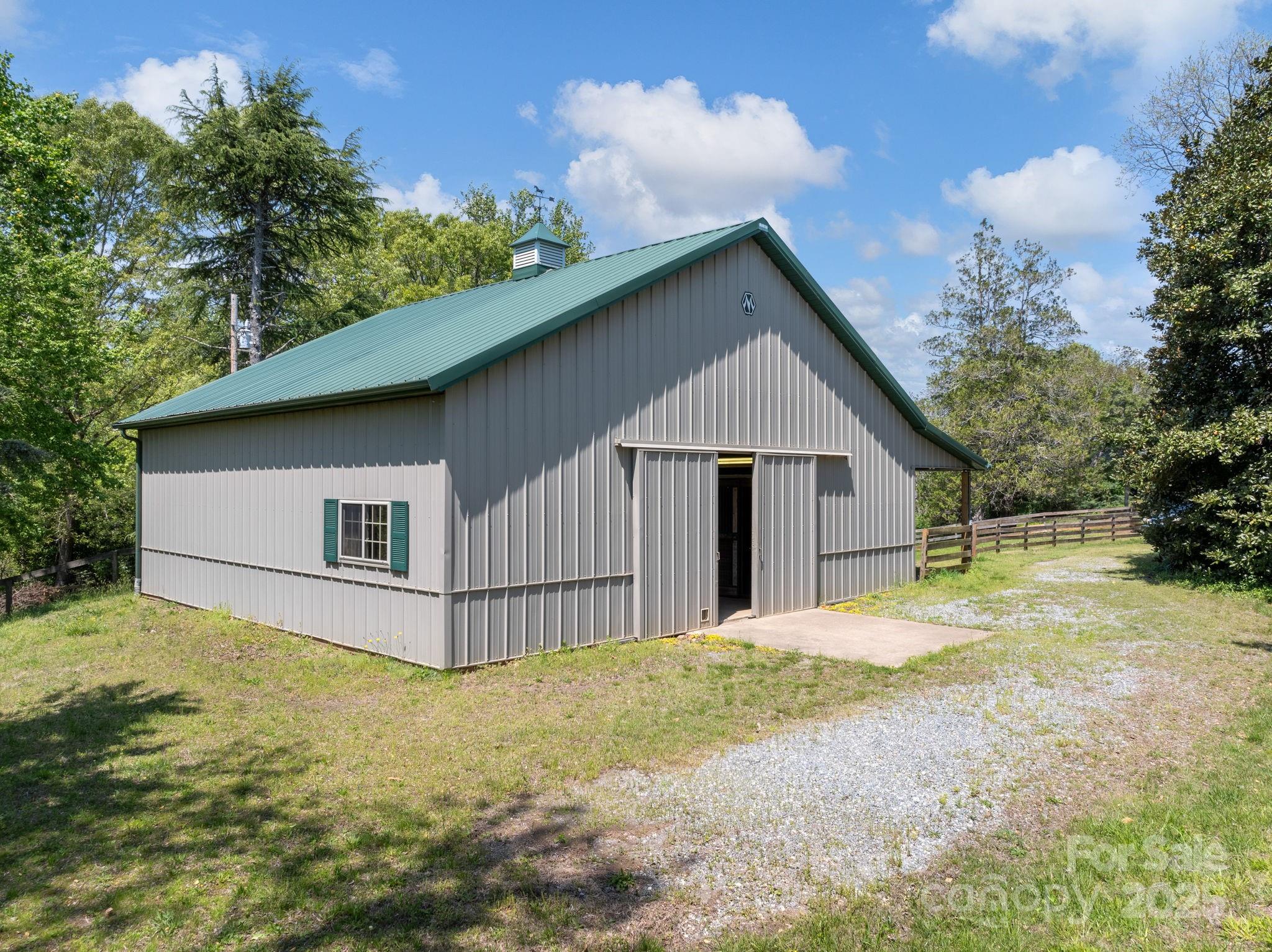 177 Fowler Road Mill Spring, NC 28756 - Photo 8 of 48 Gallery Image 8
