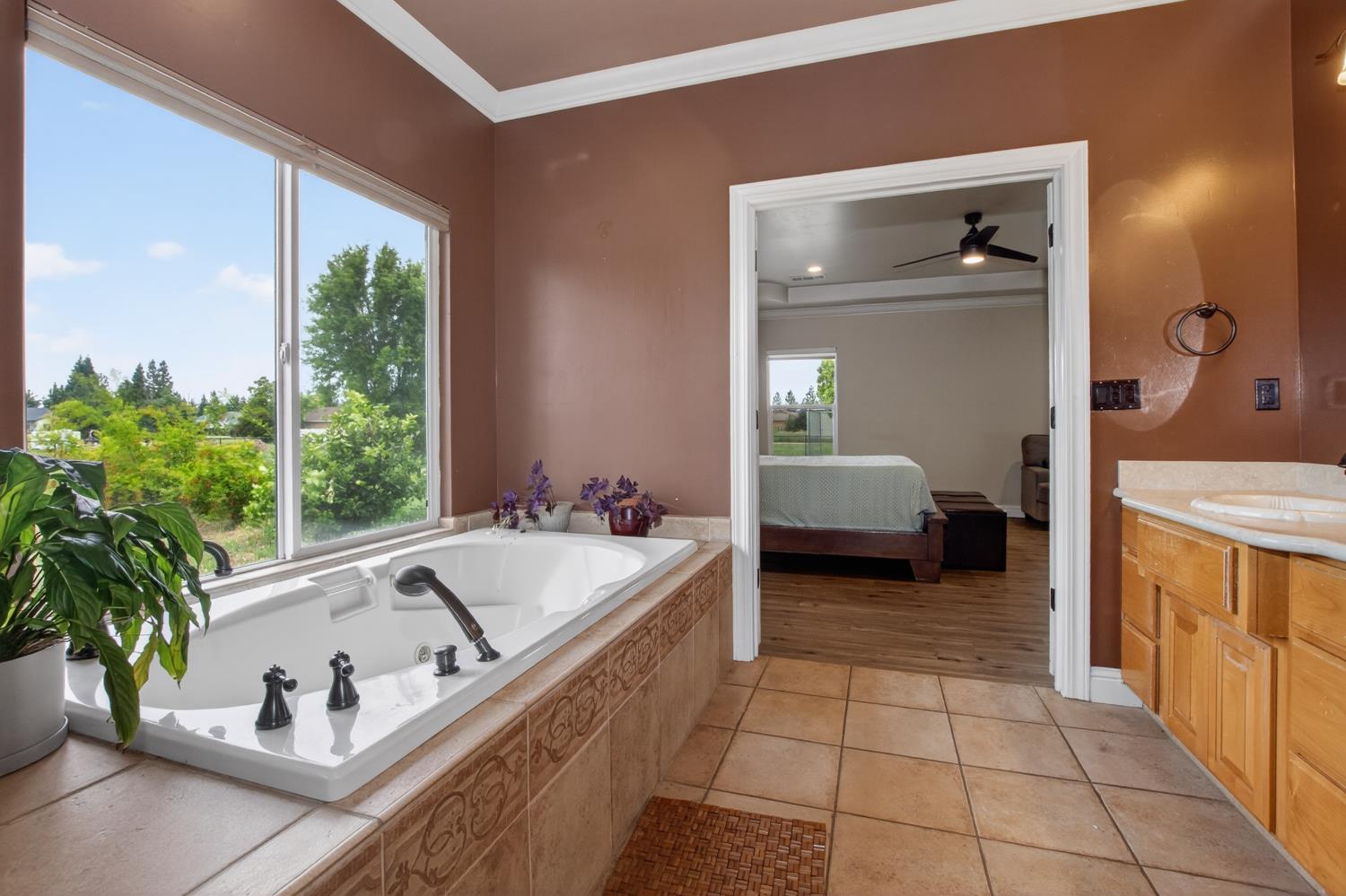 735 North Fine Road Linden, CA 95236 - Photo 17 of 39