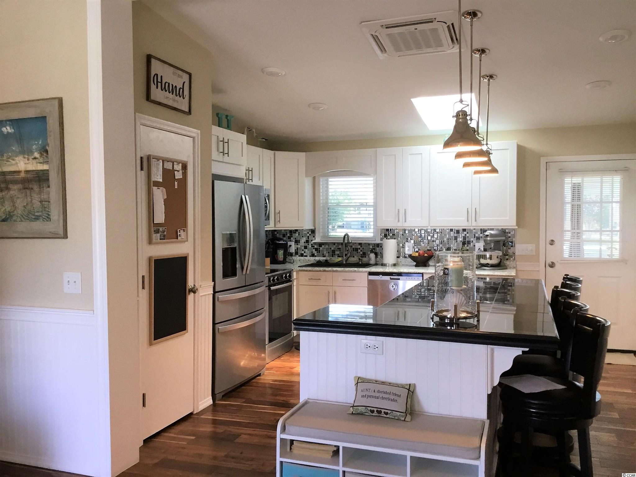 433 Bay Drive Murrells Inlet, SC 29576 - Photo 19 of 40 Gallery Image 19