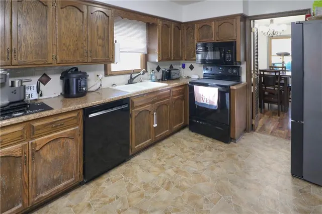 $337,000 | 26 Northeast 360th Road, Warrensburg, MO 64093