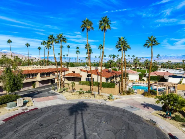 $2,850 | 46395 Ryway Place, Unit 9, Palm Desert, CA 92260