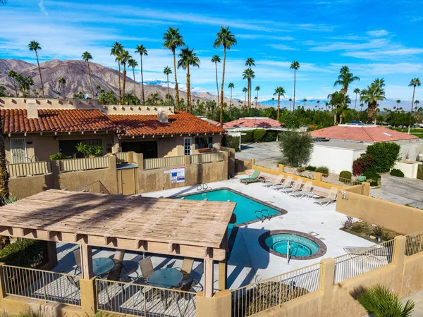 $2,850 | 46395 Ryway Place, Unit 9, Palm Desert, CA 92260