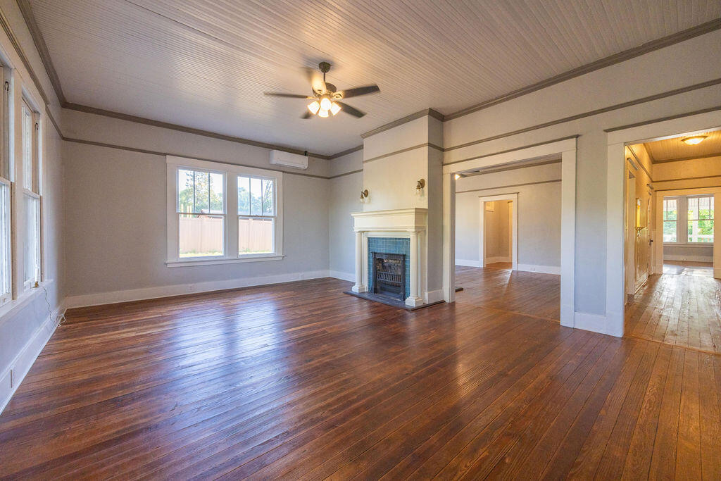 313 Lynch Street Edgefield, SC 29824 - Photo 7 of 48