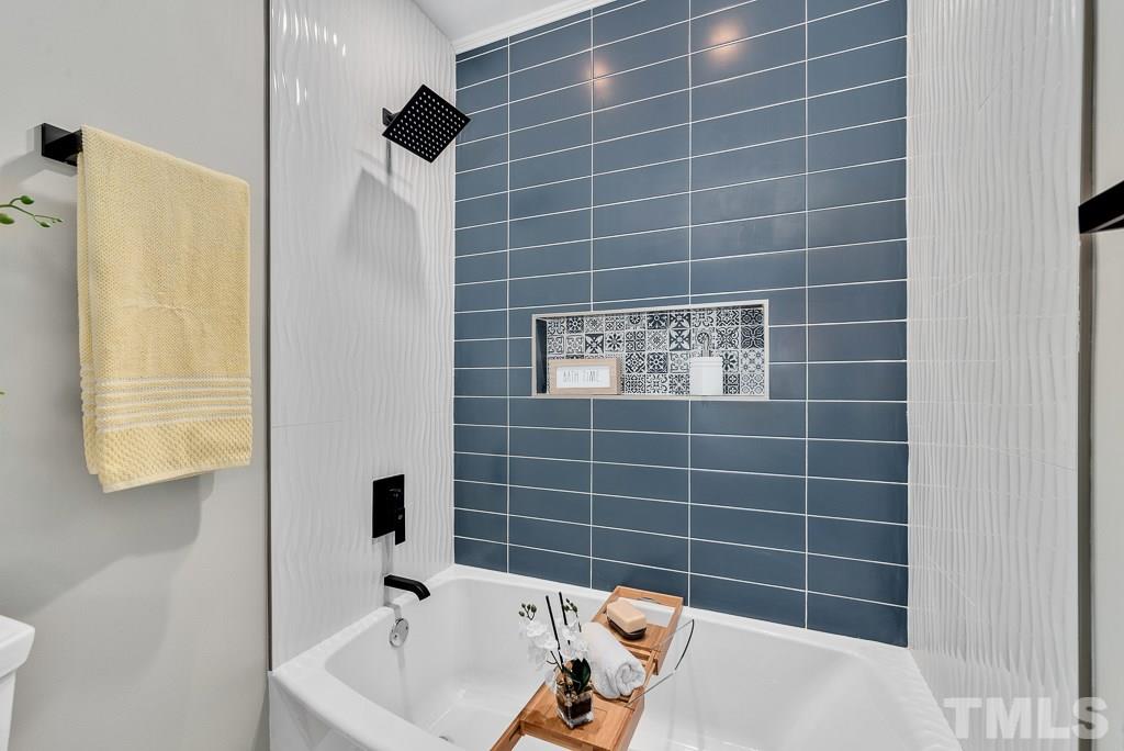 400 Northbrook Drive Raleigh, NC 27609 - Photo 18 of 30 Gallery Image 18