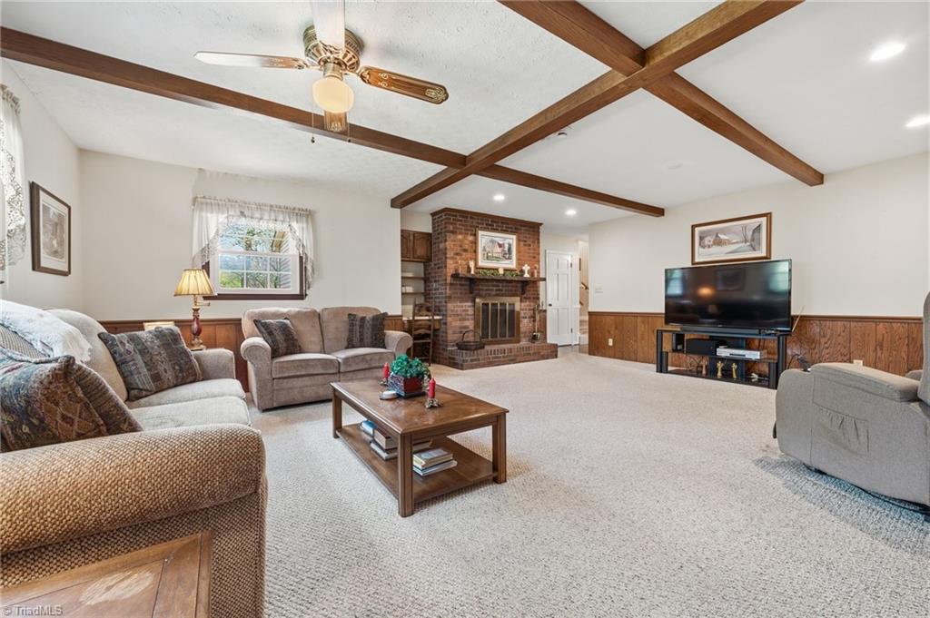 1291 Old Salem Road Kernersville, NC 27284 - Photo 14 of 49