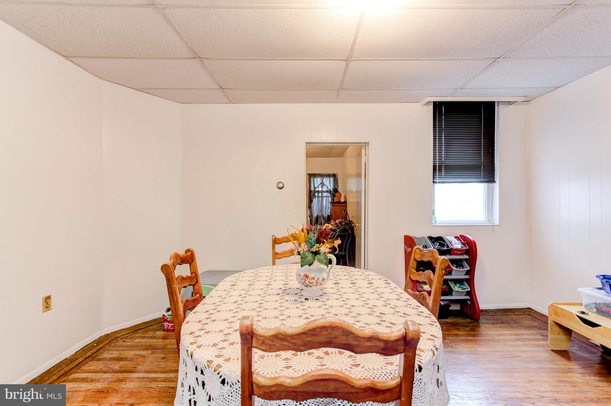 519 Rappolla Street Baltimore, MD 21224 - Photo 7 of 32