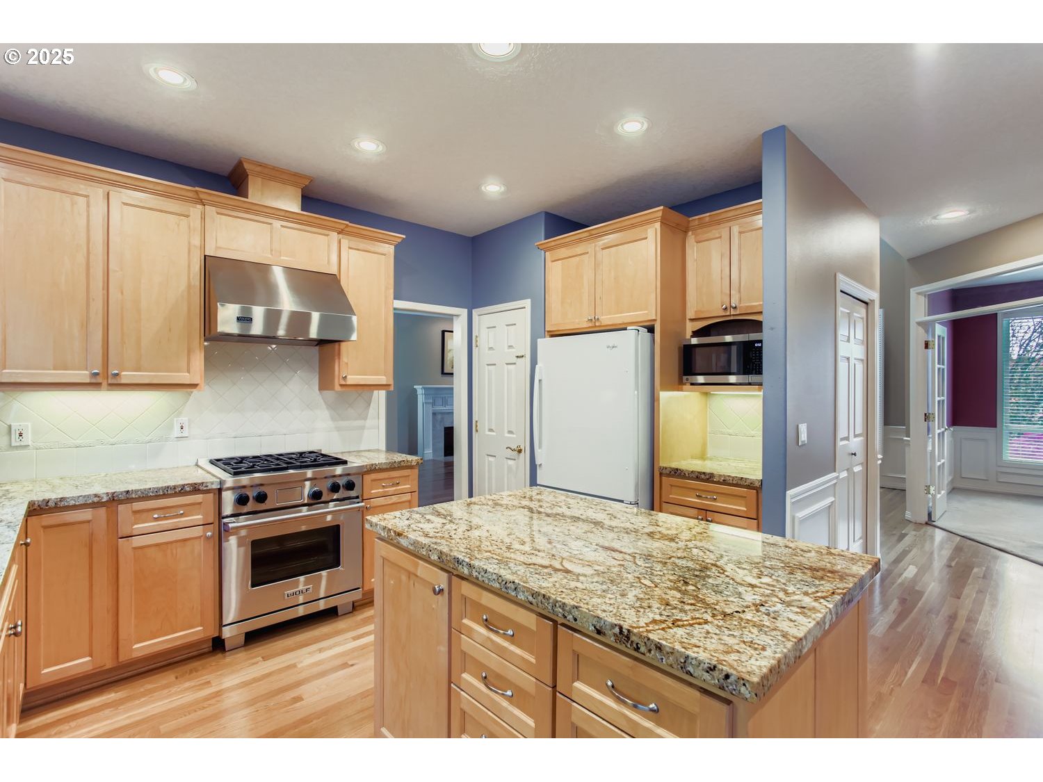 229 Northwest Sundown Way Portland, OR 97229 - Photo 11 of 31