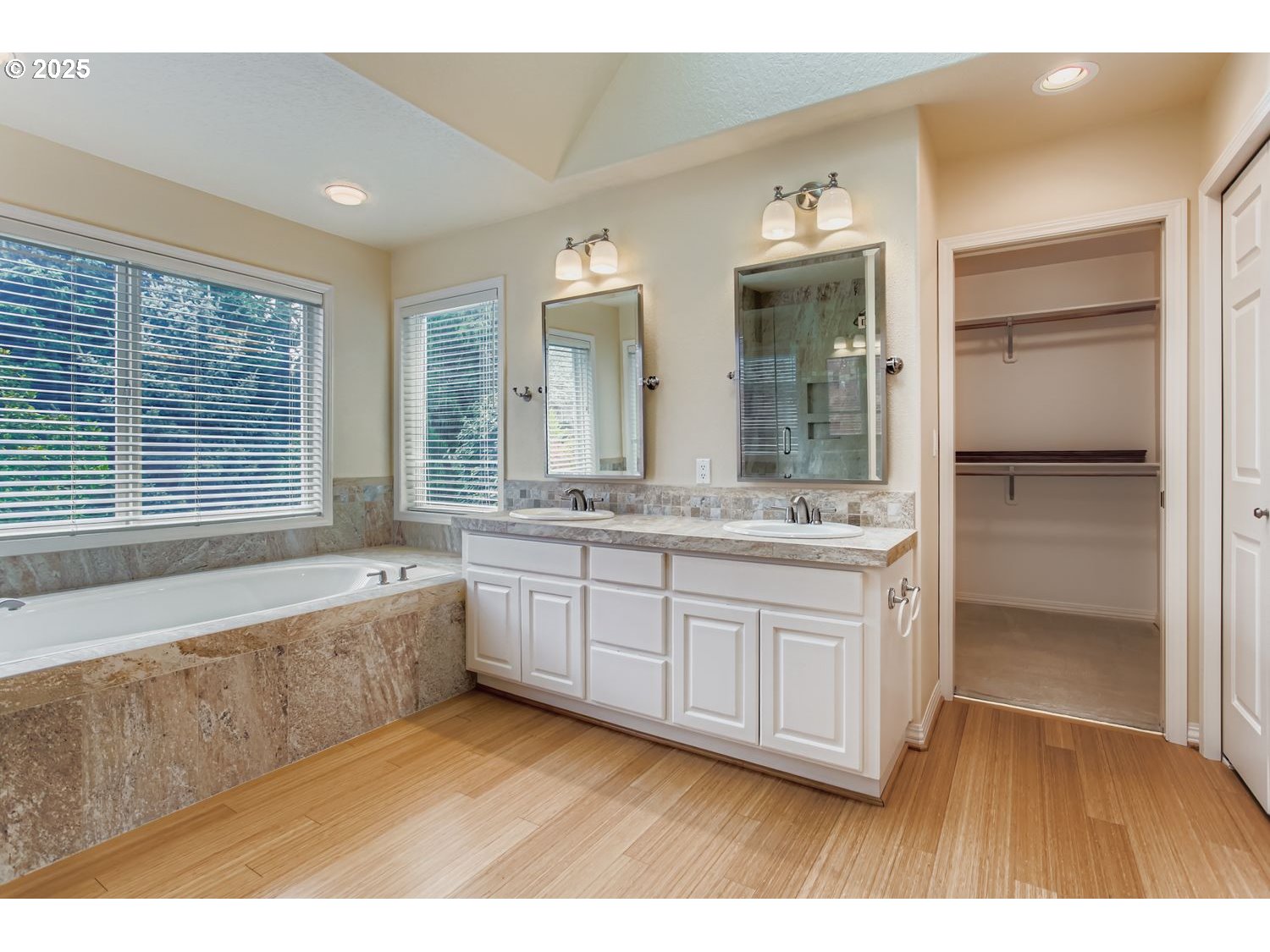 229 Northwest Sundown Way Portland, OR 97229 - Photo 17 of 31