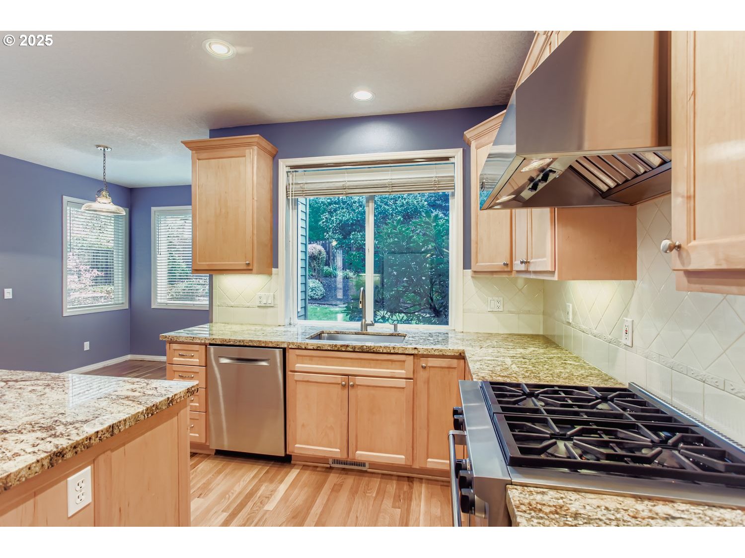 229 Northwest Sundown Way Portland, OR 97229 - Photo 10 of 31