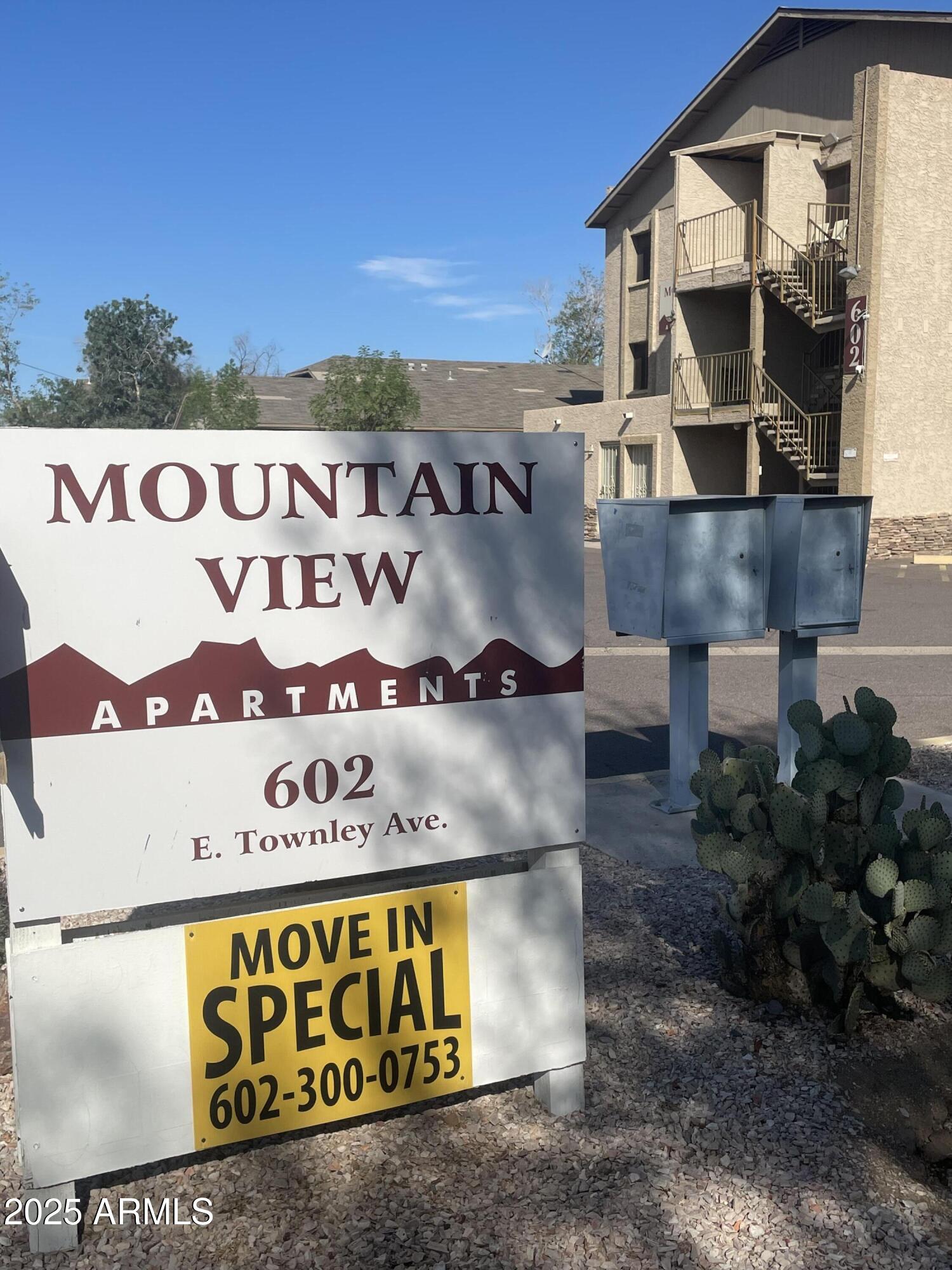 602 East Townley Avenue, Unit 306 Phoenix, AZ 85020 - Photo 17 of 23 a view of sign board