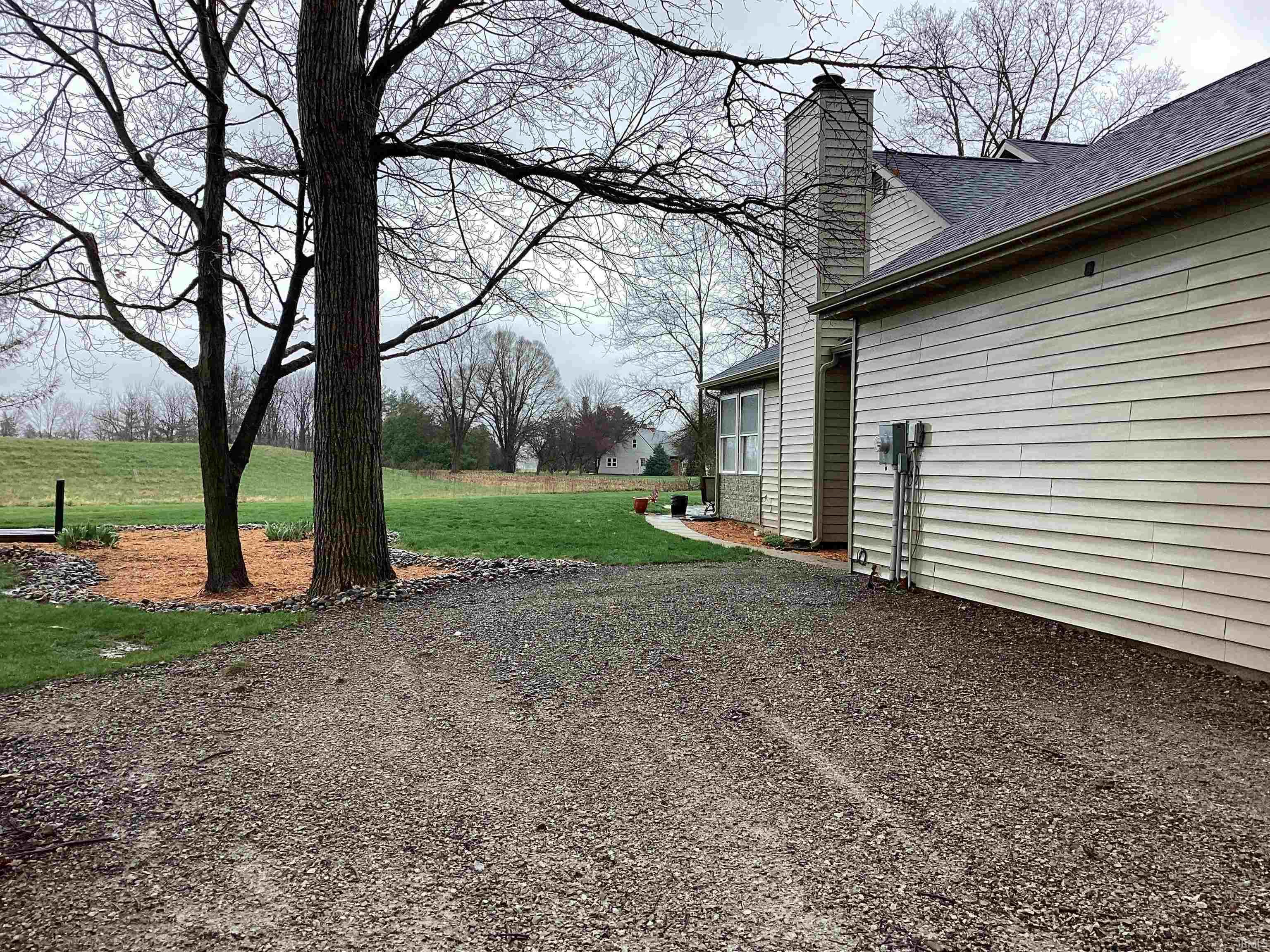 11873 Church Road Decatur, IN 46733 - Photo 5 of 34 Gallery Image 5