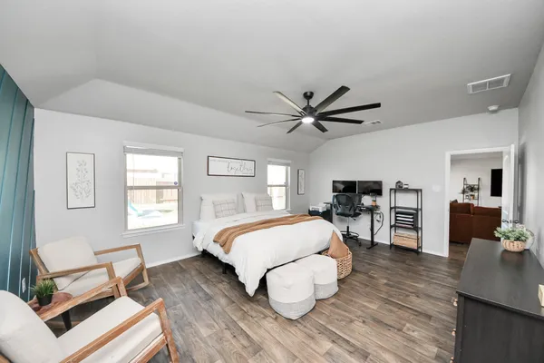 $2,400 | 4315 Nervesa Dr., Katy, TX 77449