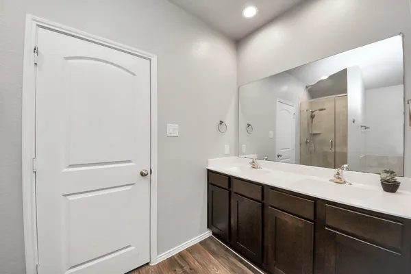 $2,400 | 4315 Nervesa Dr., Katy, TX 77449