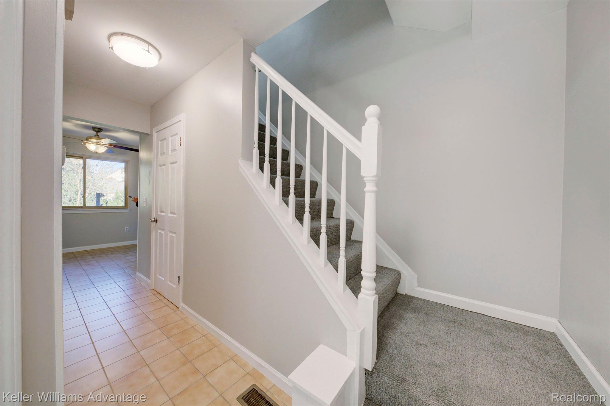 22364 Mill Road Novi, MI 48375 - Photo 4 of 61