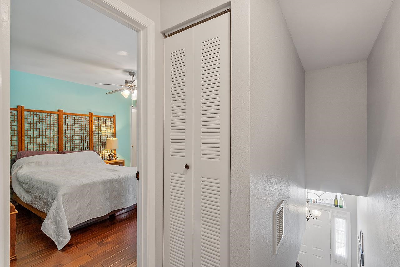 7819 Falcon Rest Circle, Unit END Raleigh, NC 27615 - Photo 32 of 38 Hall