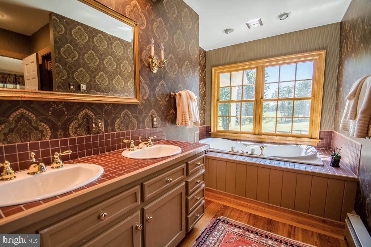 6090 Leeds Manor Road Hume, VA 22639 - Photo 12 of 29