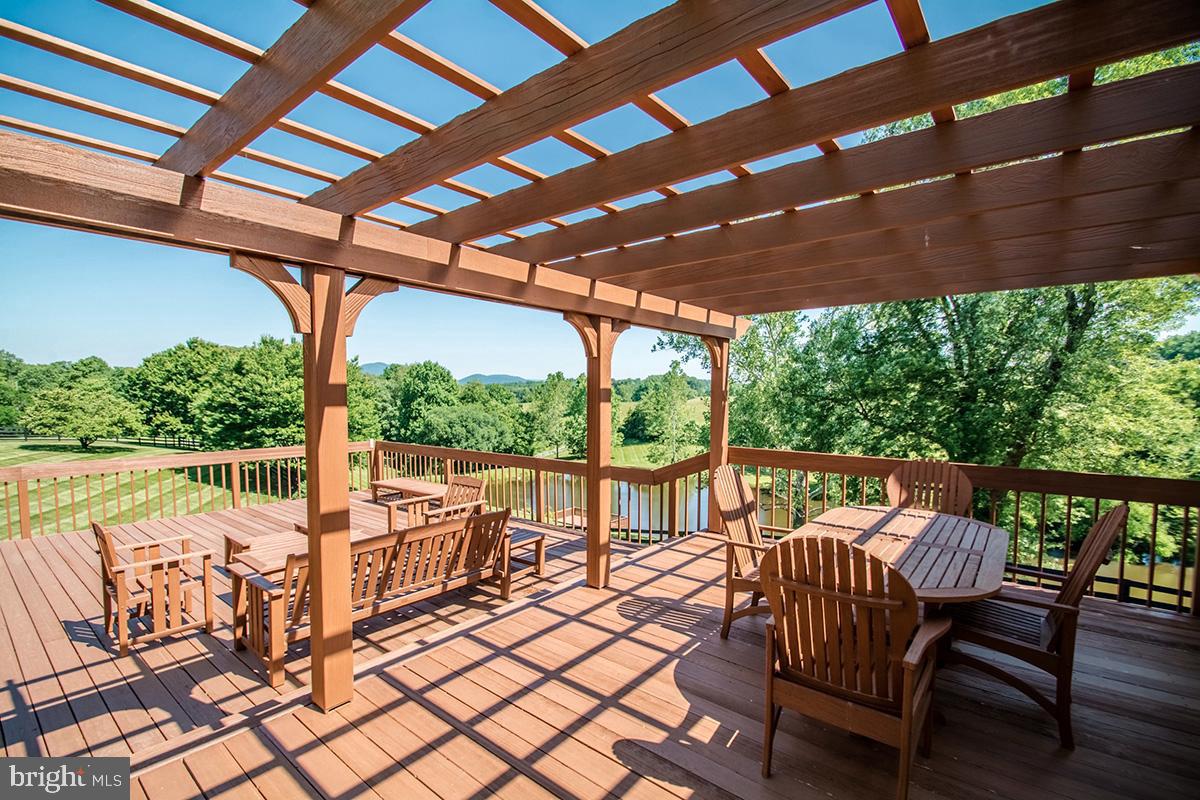 6090 Leeds Manor Road Hume, VA 22639 - Photo 14 of 29