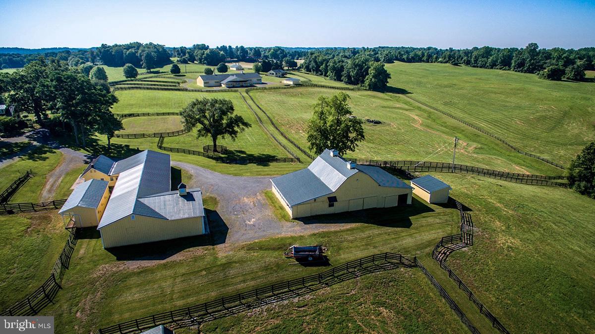 6090 Leeds Manor Road Hume, VA 22639 - Photo 21 of 29