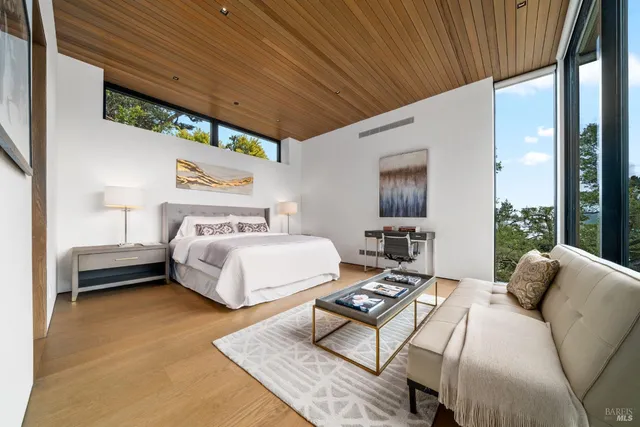 a view of a backyard of the house