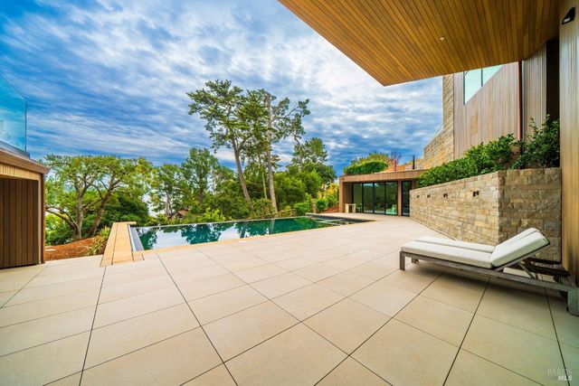 $26,900,000 | 1 Blanding Lane, Belvedere, CA 94920