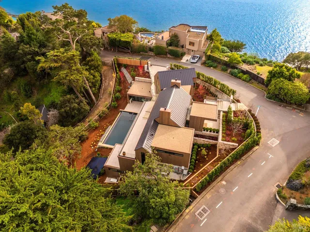 $26,900,000 | 1 Blanding Lane, Belvedere, CA 94920