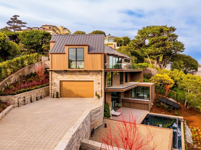 $26,900,000 | 1 Blanding Lane, Belvedere, CA 94920