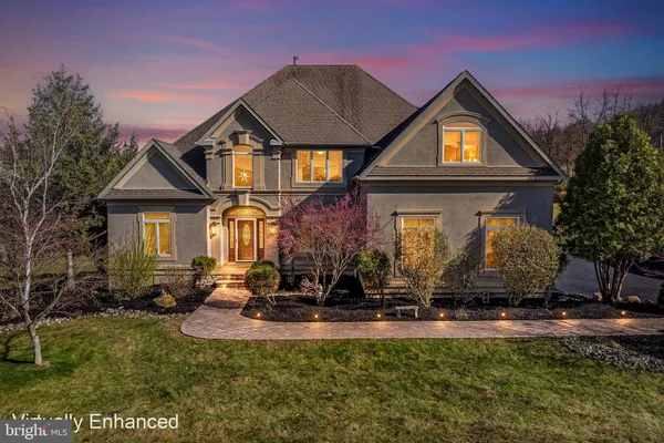 $995,000 | 1572 Courtney Court, Hellertown, PA 18055