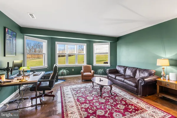 $995,000 | 1572 Courtney Court, Hellertown, PA 18055
