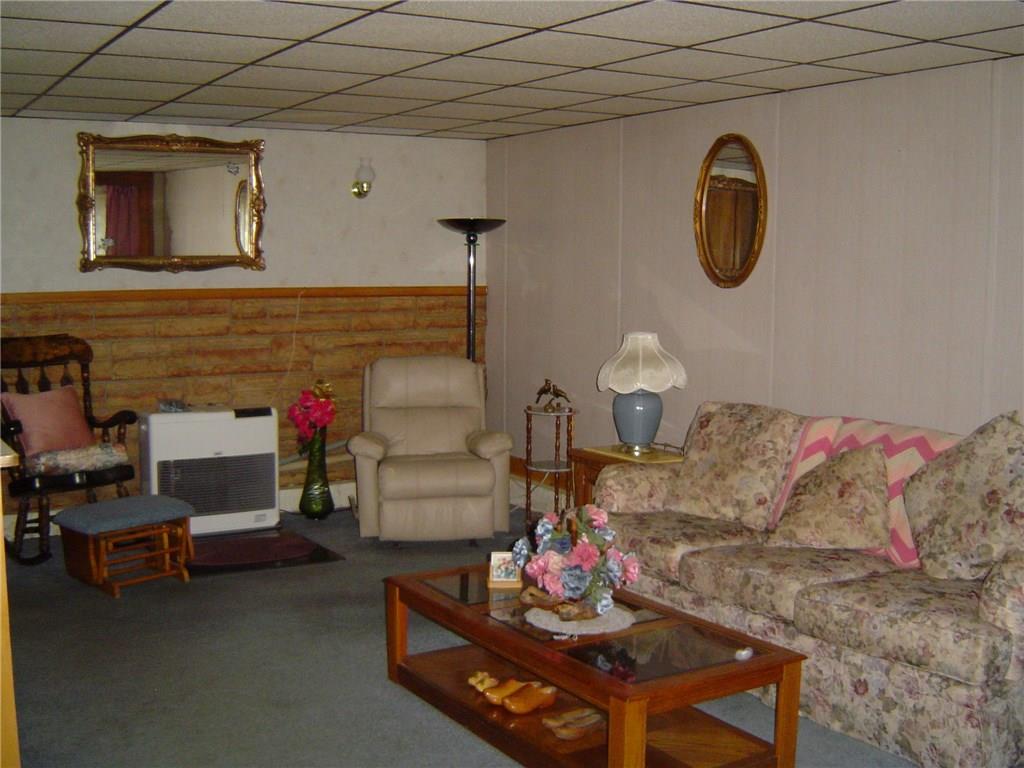 15 Jonathan Road Gorham, ME 04038 - Photo 5 of 20 Photo