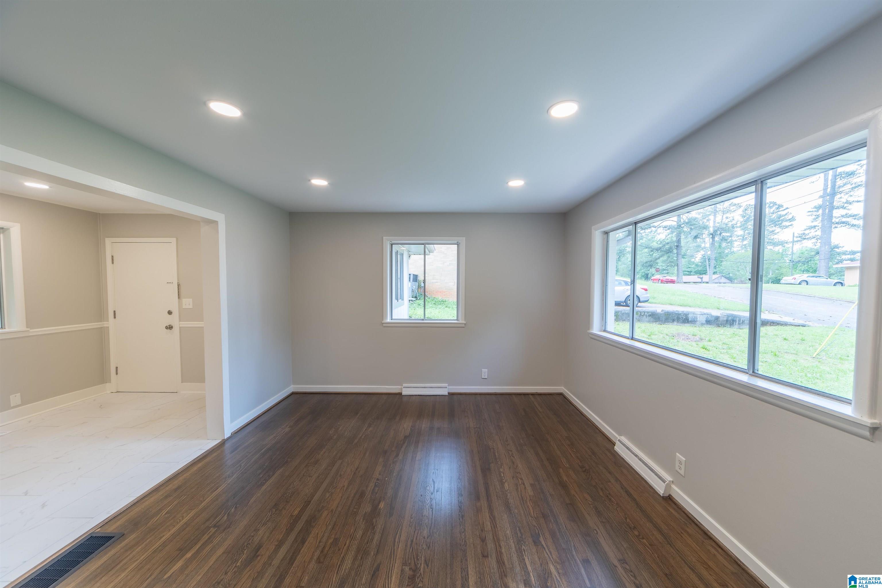 709 Rebecca Road Birmingham, AL 35206 - Photo 6 of 19