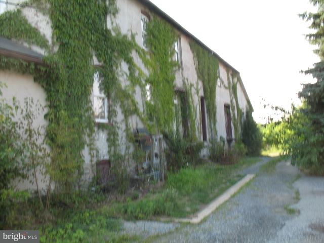 21 Sprecher Road Willow Street, PA 17584 - Photo 6 of 7