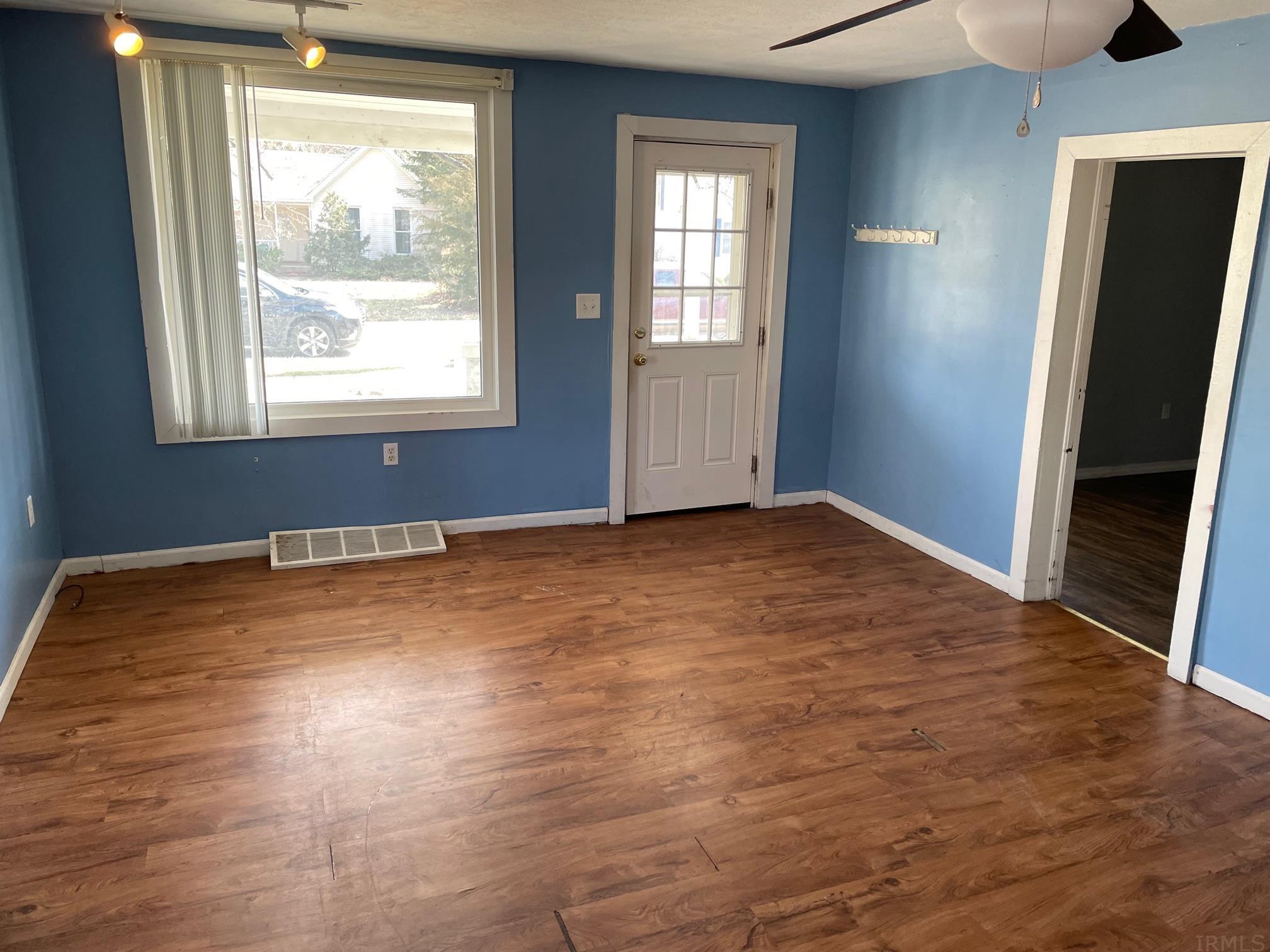 1100 Franklin Avenue Rochester, IN 46975 - Photo 5 of 16