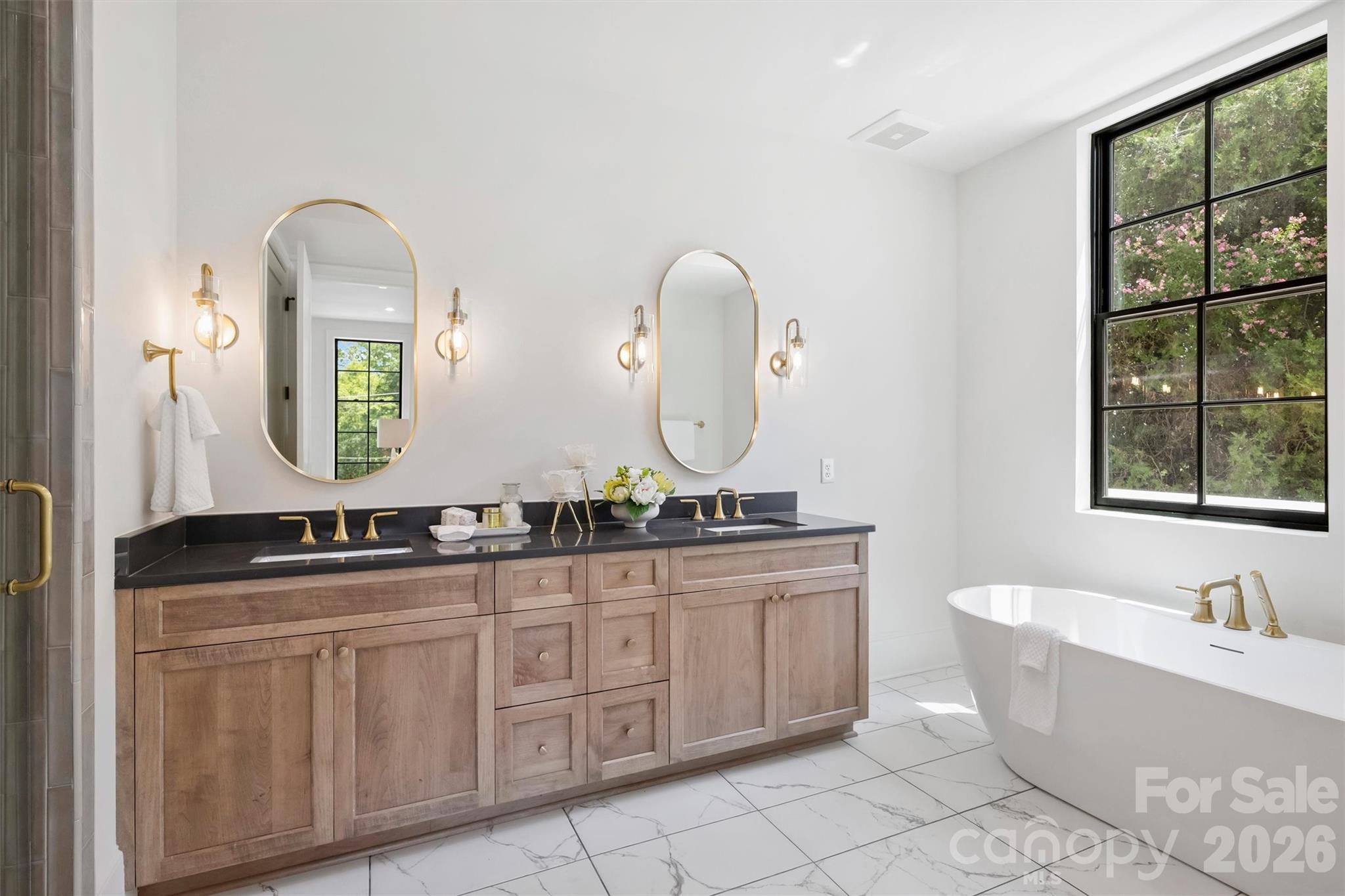 409 Queens Road, Unit 204 Charlotte, NC 28207 - Photo 21 of 47