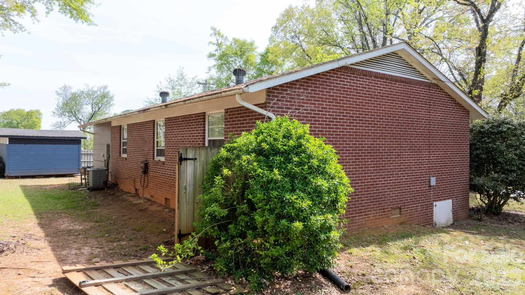 326 Tanner Street Rutherfordton, NC 28139 - Photo 28 of 37 Gallery Image 28