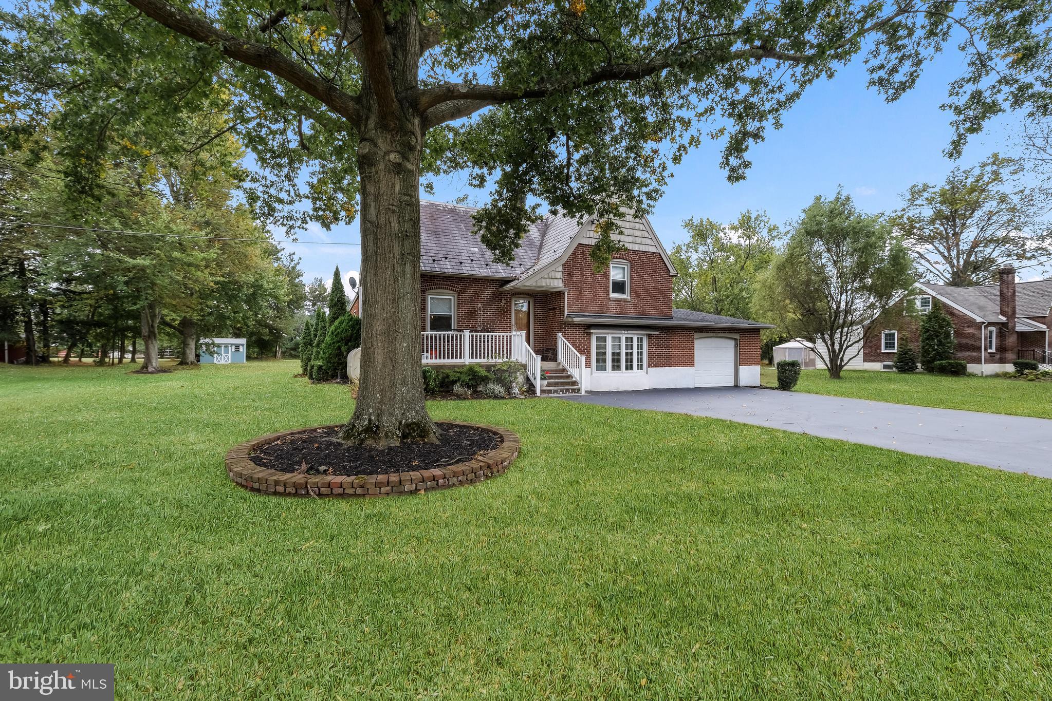 2348 Upper Barness Road Warrington, PA 18976 - Photo 3 of 32 Gallery Image 3