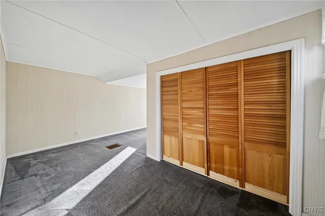 $180,000 | 109 Leroy Road, Cicero, NY 13212